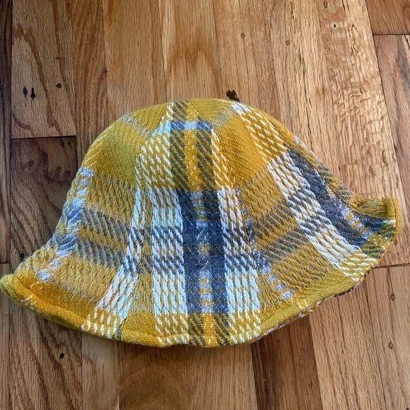 Free People | Accessories | Free People Plaid Yellow Bucket  display picture 3